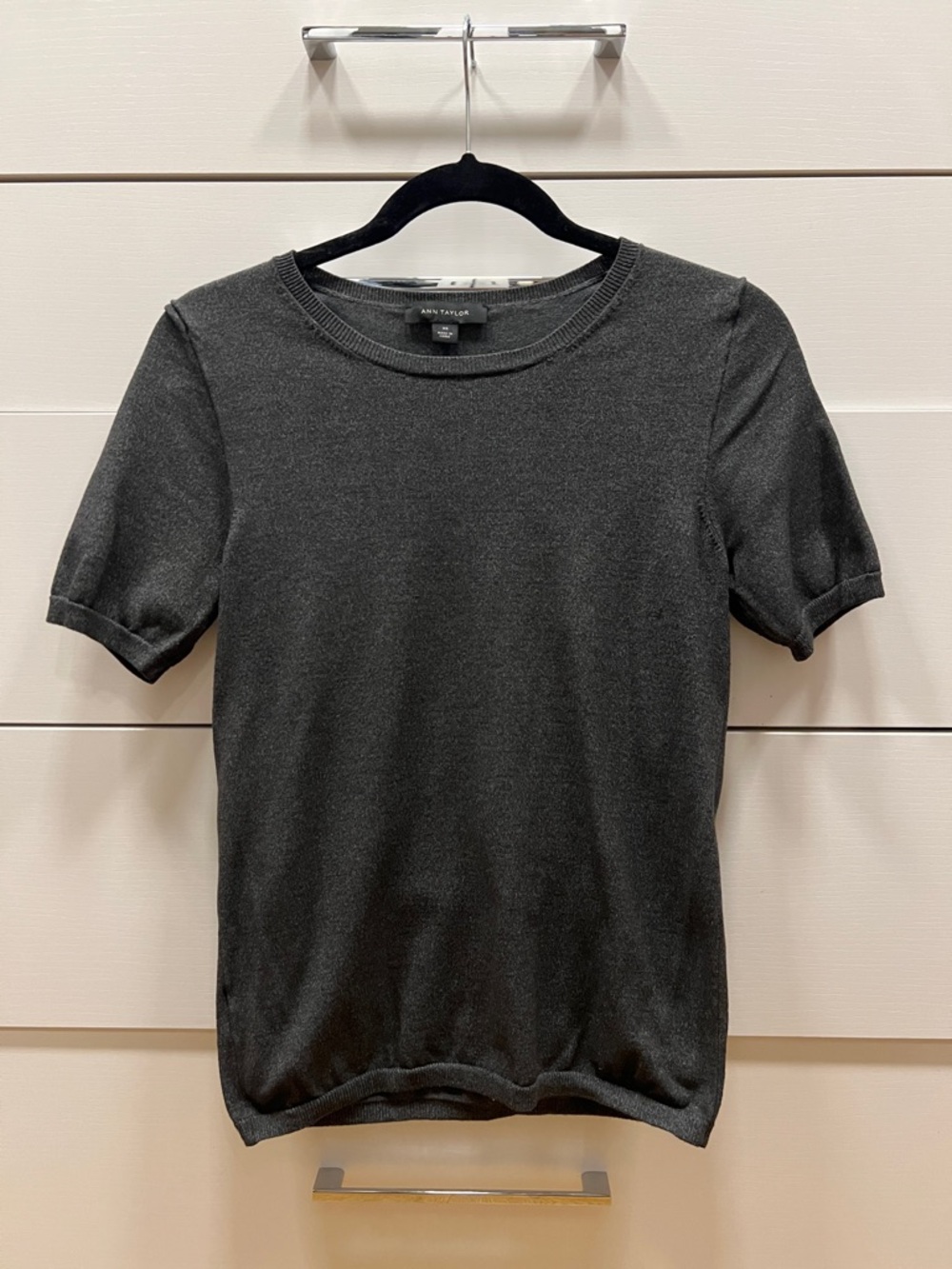 Ann Taylor Charcoal Short-Sleeve Crewneck Tee